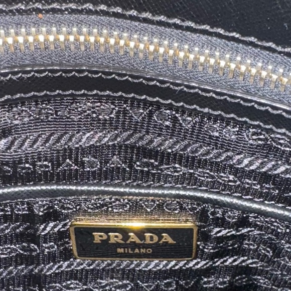 🖤Prada Saffiano Leather Women's Bag - Picture 15 of 17